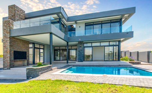 Luxury Houses With Elevator For Sale In The Villas Waterfall 1, Midrand 