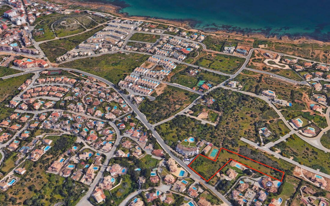 Land in Praia da Luz, Algarve, Portugal 1 - 14493384