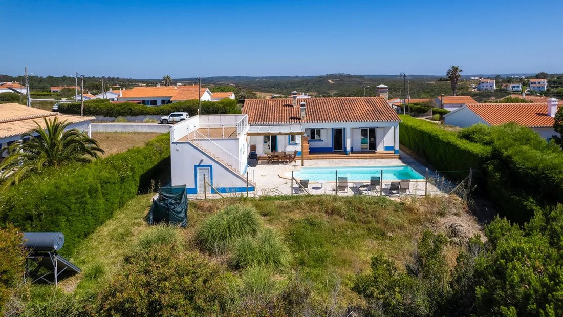 House in Aljezur, Algarve, Portugal 1 - 14491944