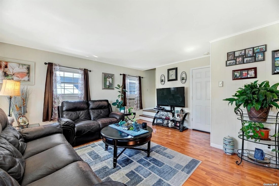 House Riverhead In Jamesport, New York, United States For Sale (14493489)