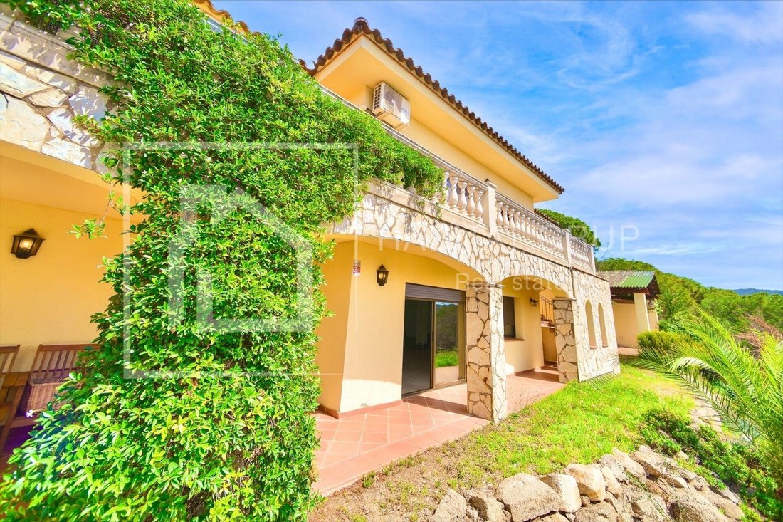 Chalet in Calonge i Sant Antoni, Catalonia, Spain 2 - 14495567