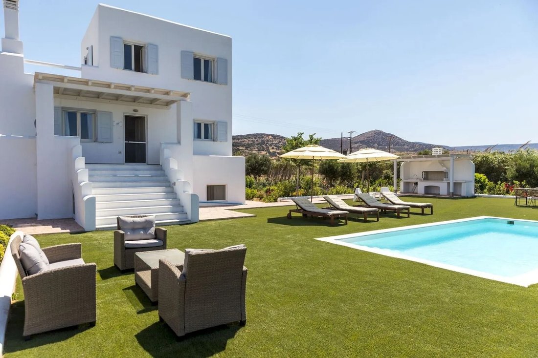 Villa in Naxos, Aegean, Greece 1 - 14497057