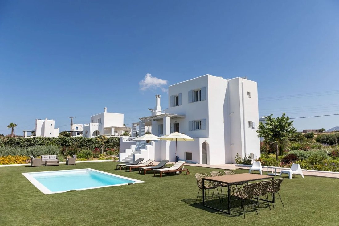 Villa Located At In Naxos, Decentralized Administration Of The Aegean ...