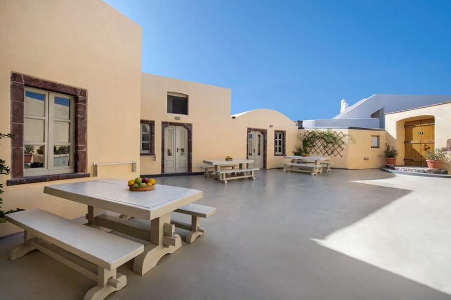 Estate in Thira, Aegean, Greece 1 - 14497283