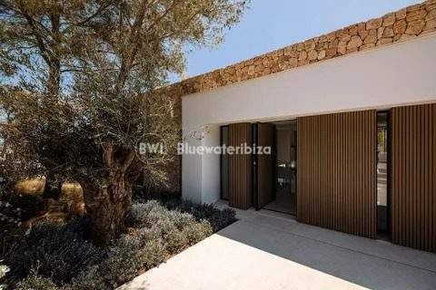 Villa in Roca Llisa, Santa Eularia des Riu, Balearic Islands 2 - 14499954