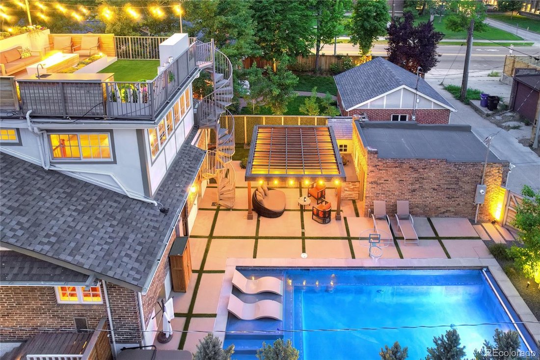 Meticulously Preserved Historic Wash Park In Denver, Colorado, United