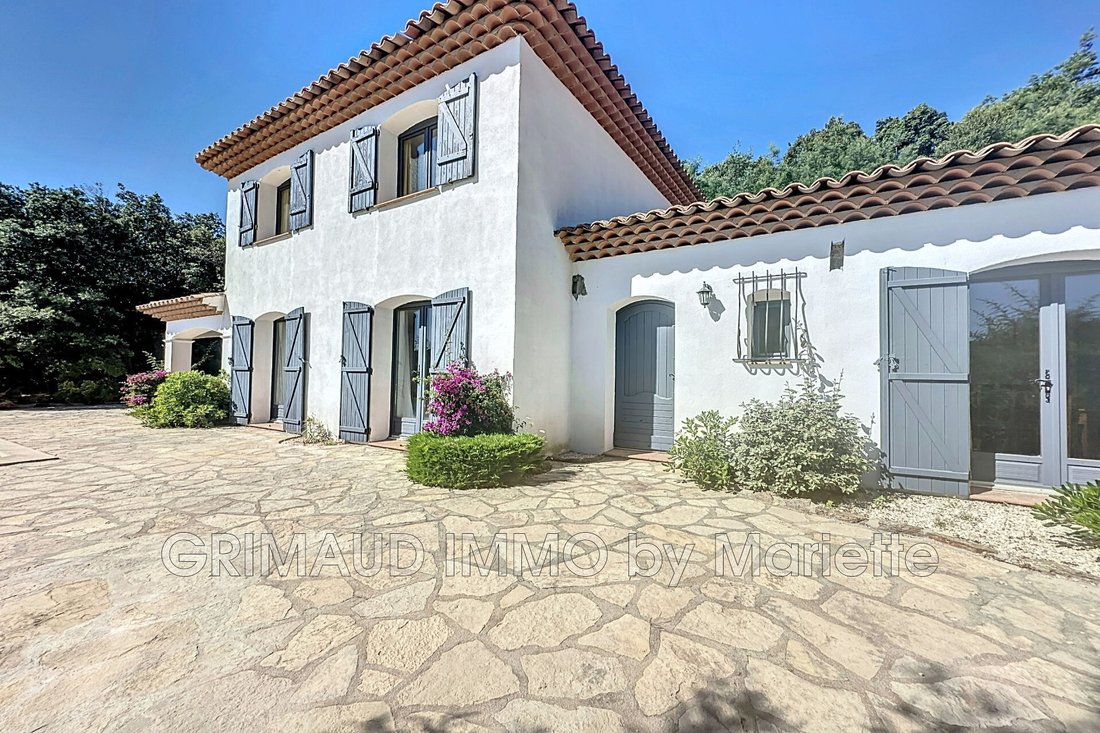 Villa in Les Issambres, Roquebrune-sur-Argens, France 3 - 14498338