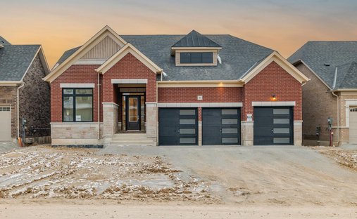 House in Colgan, Ontario, Canada 1
