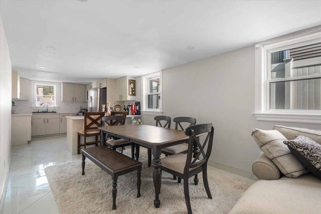 House in New York, New York, United States 5 - 14489212