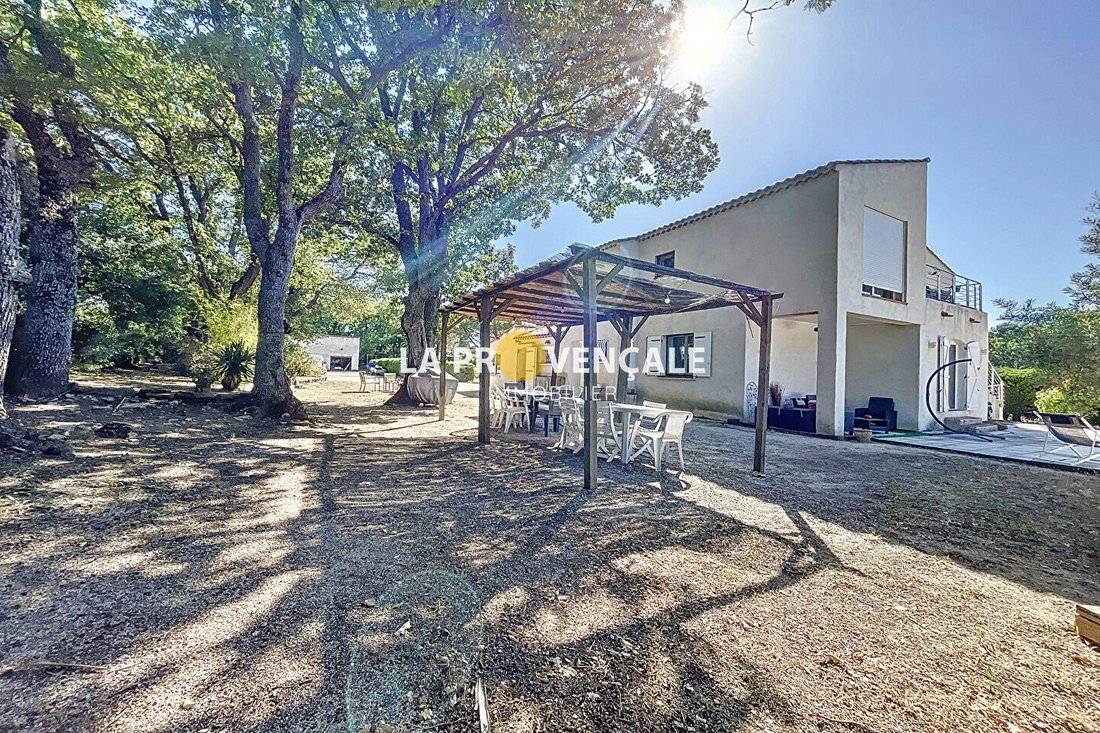 Villa in Trets, Provence-Alpes-Côte d'Azur, France 5 - 14498337