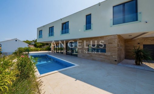 Haus in Okrug Donji, Gespanschaft Split-Dalmatien, Kroatien 1