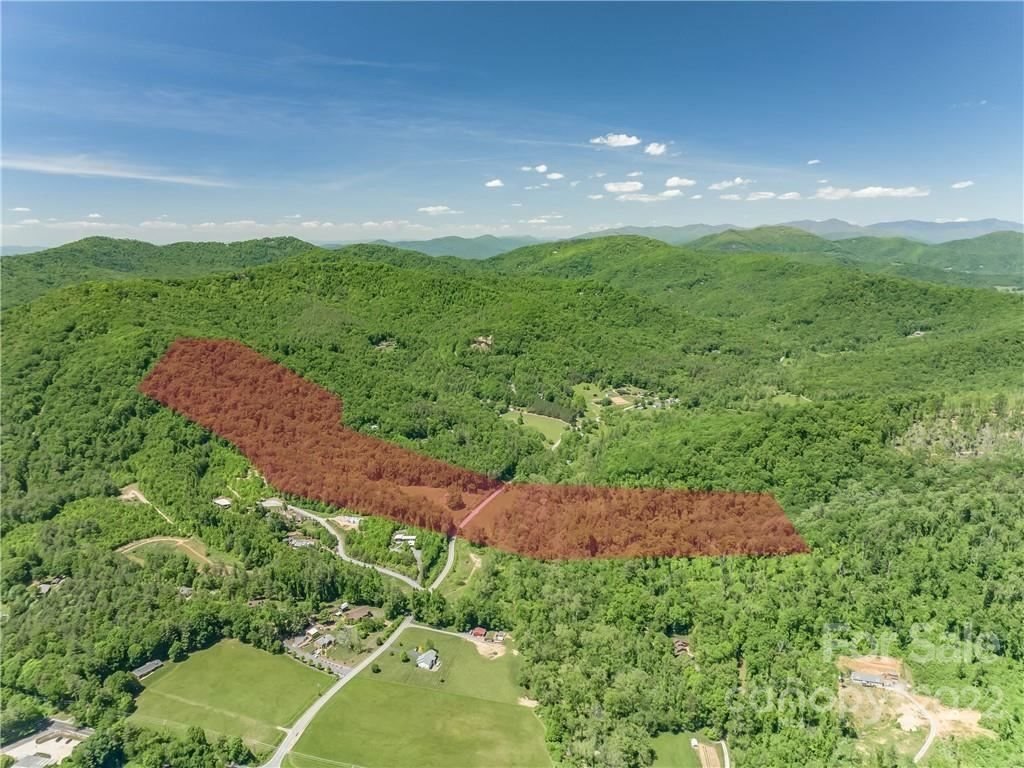 House in Asheville, North Carolina, United States 2 - 13210010