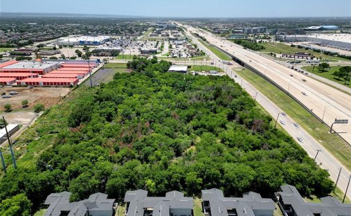 Land in Grand Prairie, Texas, United States 1
