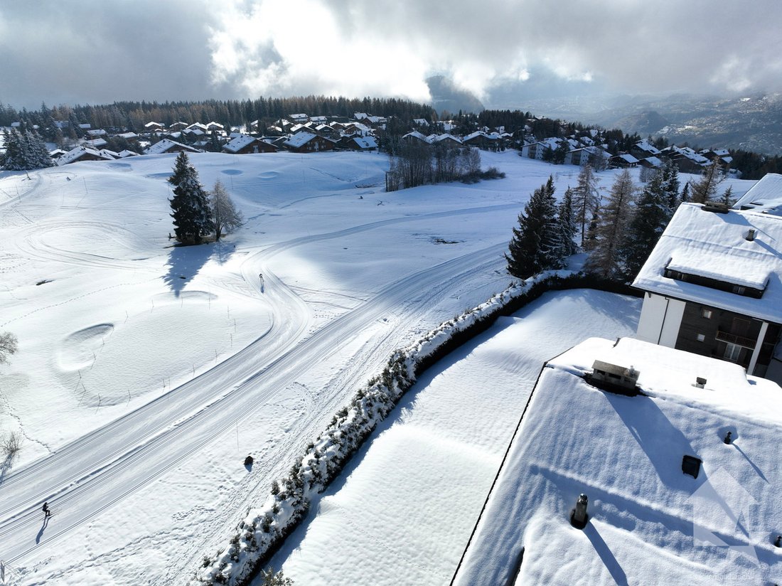 Apartment in Crans-Montana, Valais, Switzerland 3 - 14500952