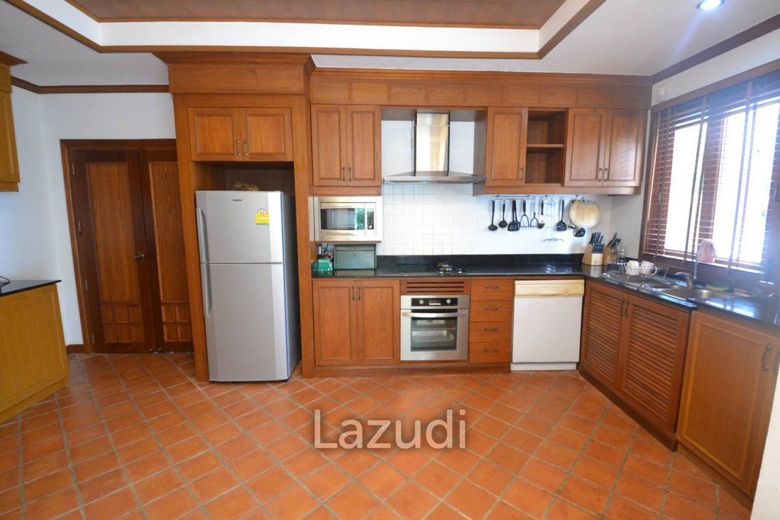 Villa in Rawai, Phuket, Thailand 4 - 14501070