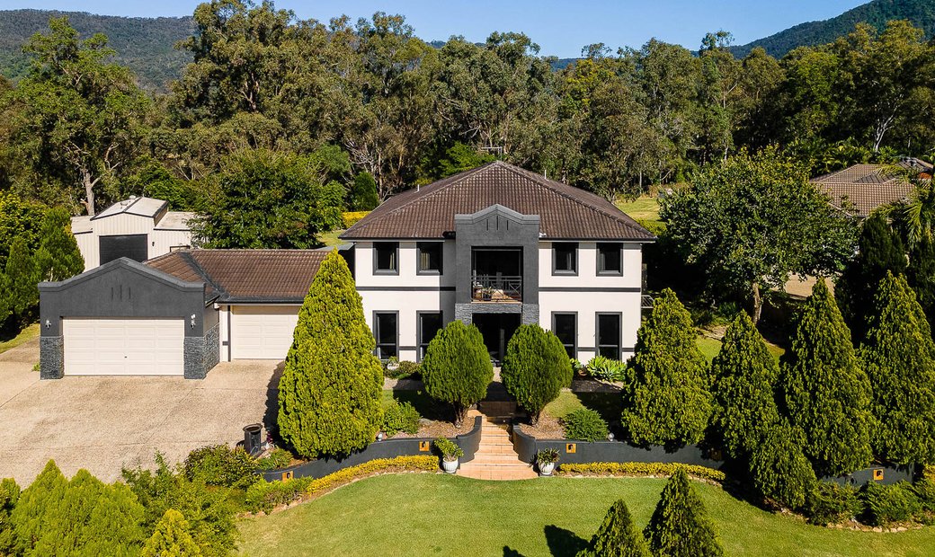 A Modern Masterpiece In Highvale, Queensland, Australia For Sale (14359367)