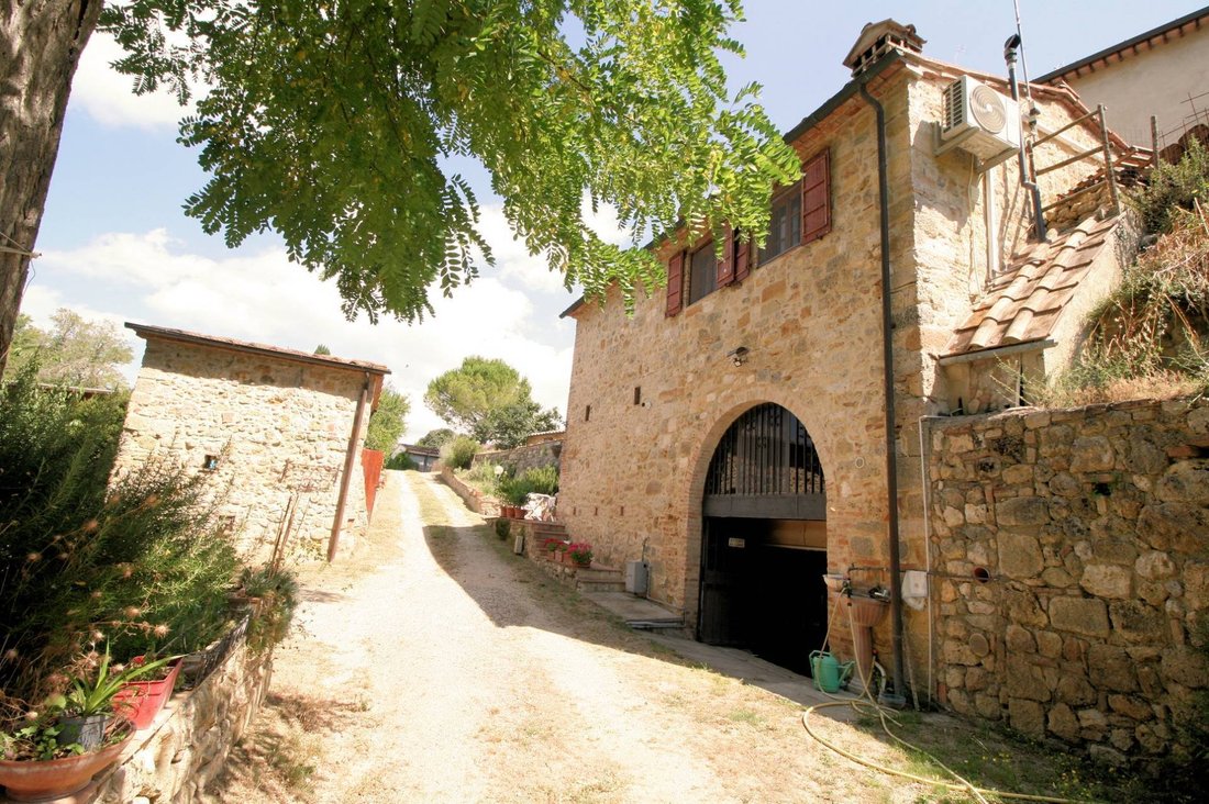 Country House in Colle di Val d'Elsa, Tuscany, Italy 2 - 14500156