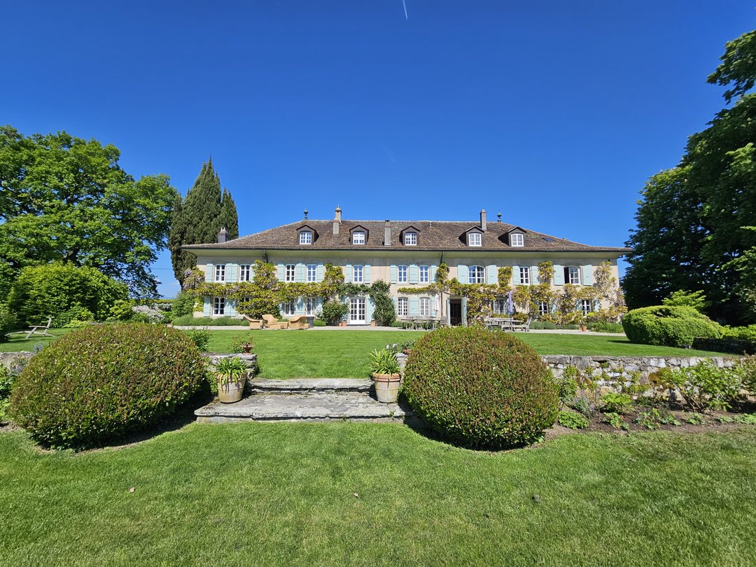 House in Tolochenaz, Vaud, Switzerland 1 - 14501118