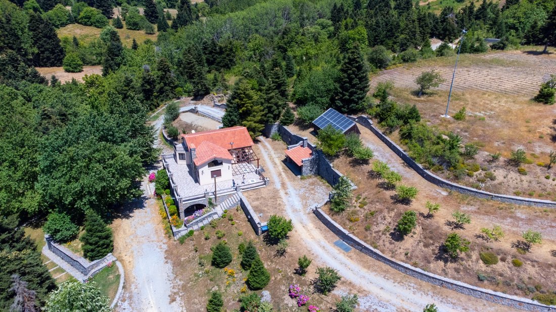 Villa in Seta Municipal Commune, Amarynthos, Greece 2 - 14504639