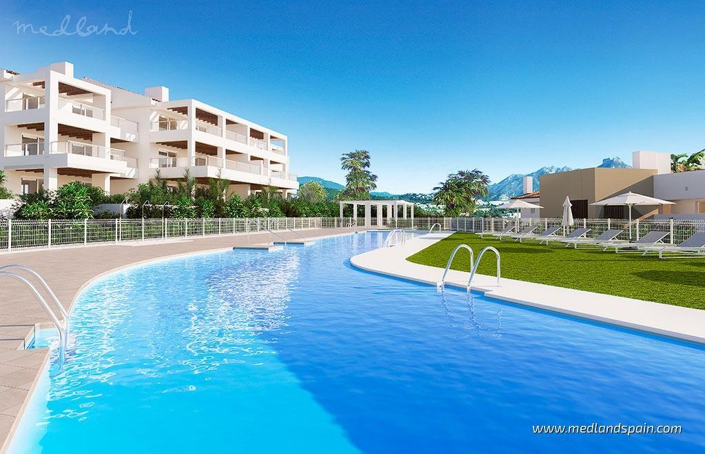 Apartment in El Paraíso, Benahavis, Spain 1 - 14504061