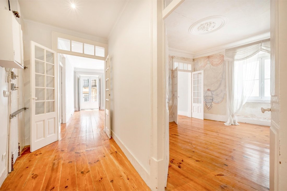 Apartment in Arroios, Lisbon, Portugal 5 - 14502734