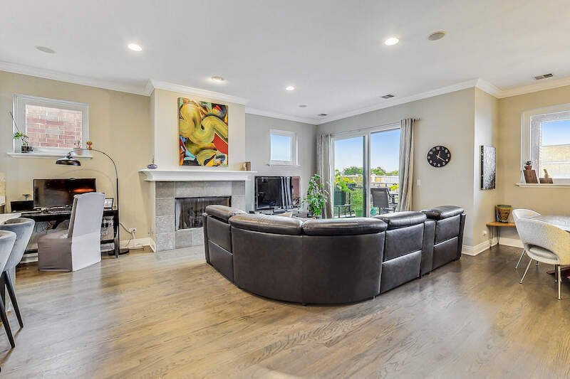 Picture of Incredible Three Bedroom Penthouse Condo In Chicago, Illinois, United ...