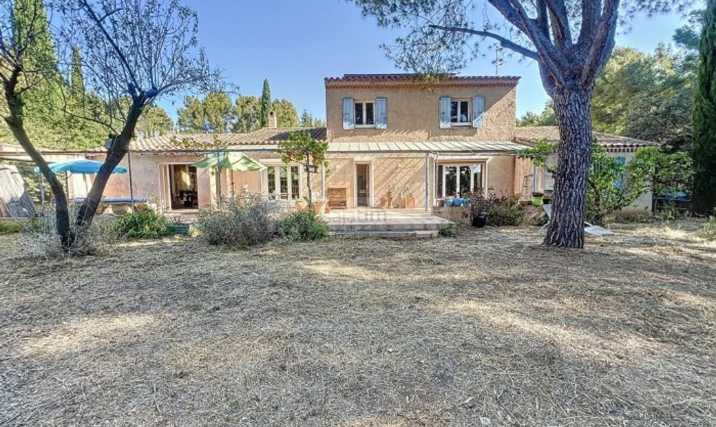 Bandol Individual In Bandol, Provence Alpes Côte D'azur, Frankreich Zu