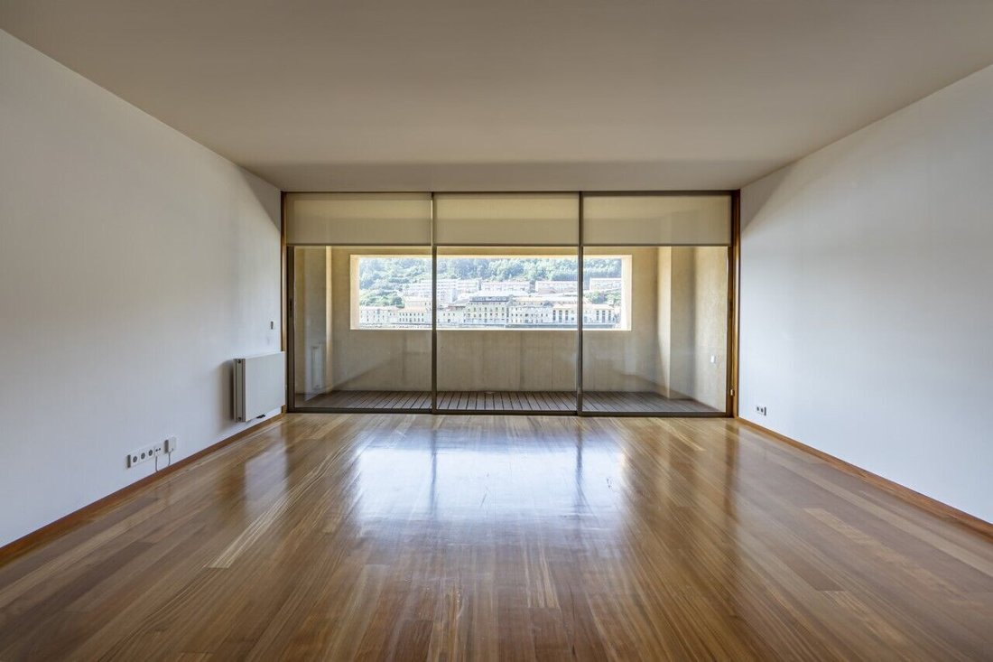 Apartment in Lordelo do Ouro e Massarelos, Porto District, Portugal 5 - 14505279