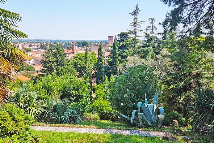 Villa in Marostica, Veneto, Italy 2 - 11995741