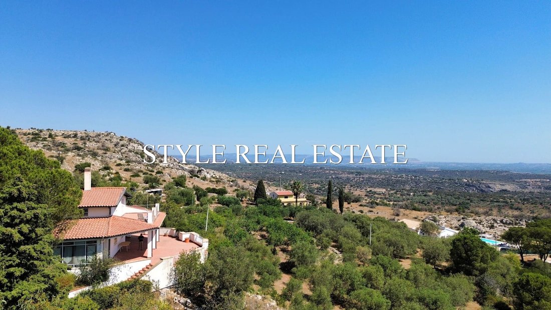Villa in Center, Noto, Sicily 5 - 13392113