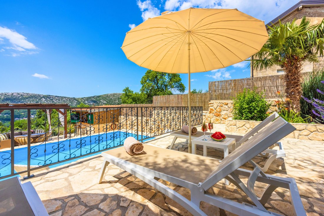 Villa in Vinodolska opcina, Primorje-Gorski Kotar County, Croatia 1 - 14513982