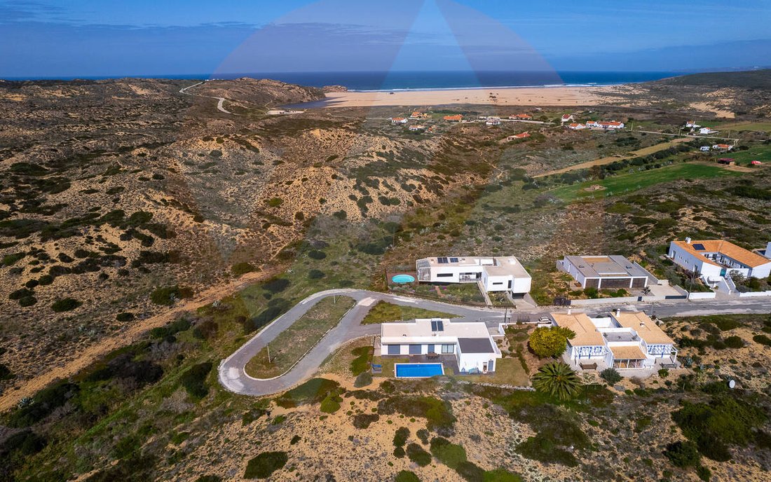 House in Bordeira, Algarve, Portugal 1 - 14507777