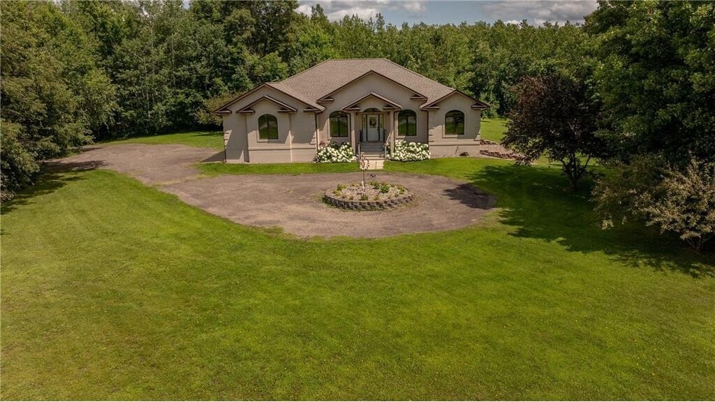 House in Motley, Minnesota, United States 1 - 14506883