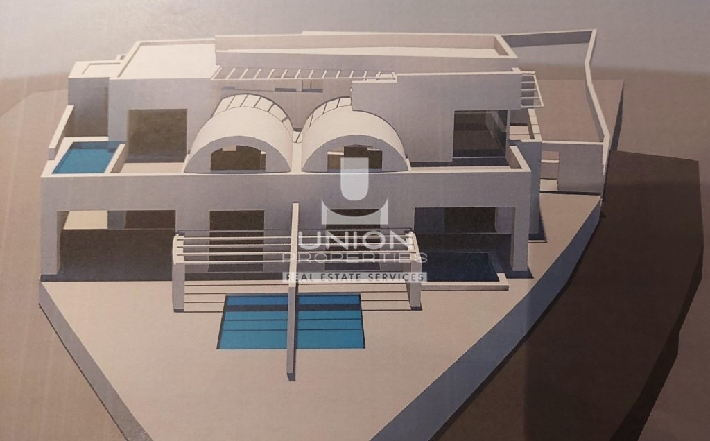 Land in Thira, Aegean, Greece 3 - 14507621