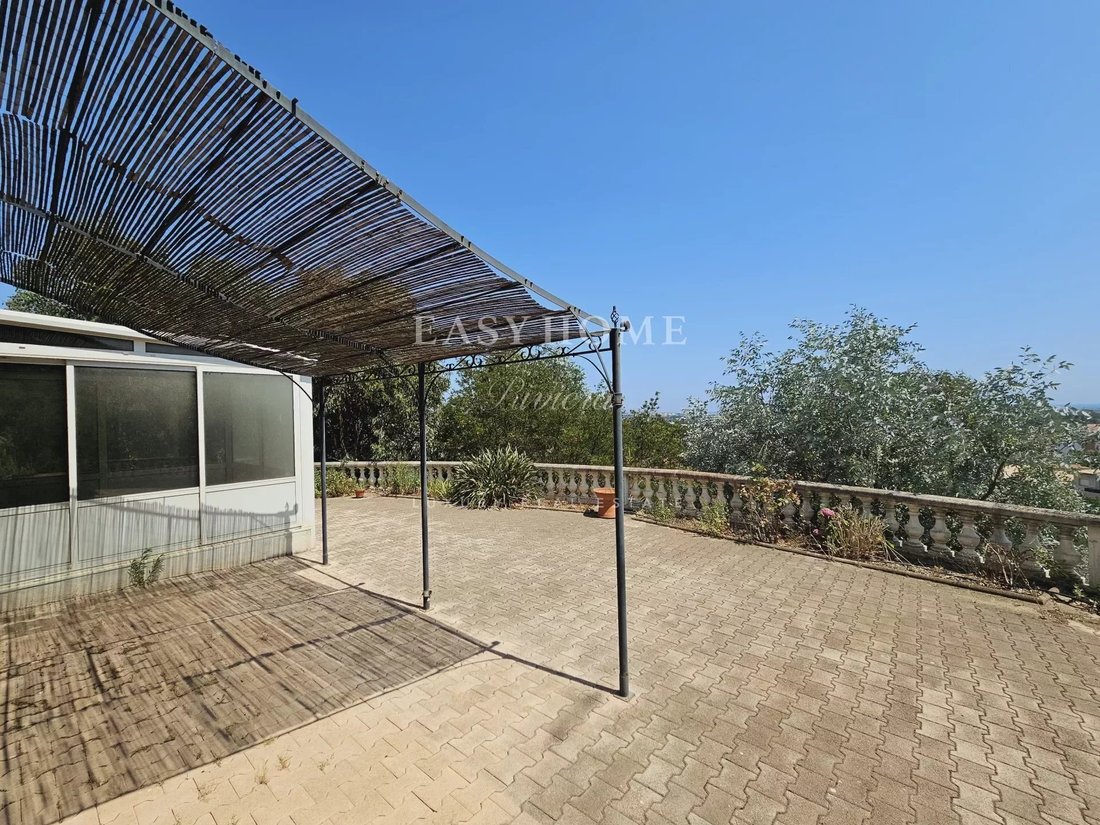 Sale Apartment In Mandelieu La Napoule, Provence Alpes Côte D'azur