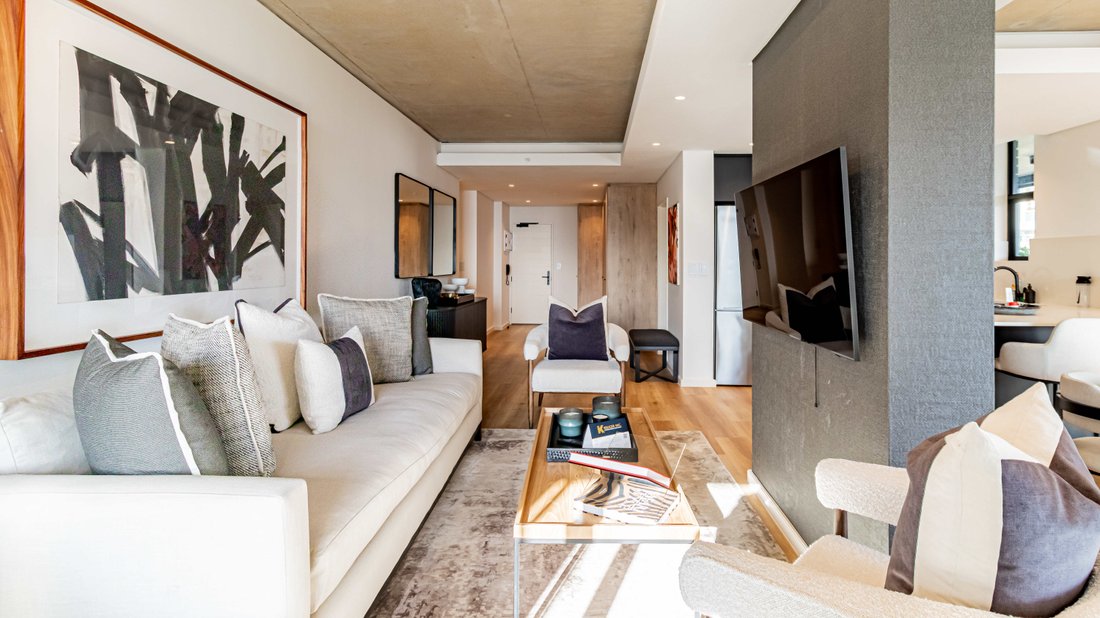 Curated visual reference: Visual Reference: The Pinnacle Of Luxury Living At The In Cape Town