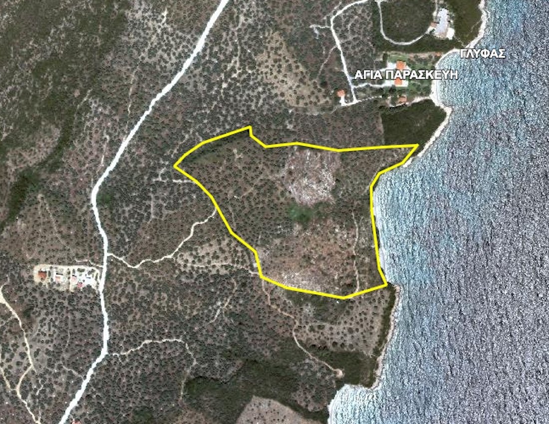 Land in Gluphas, Pelasgia, Thessaly and Central Greece 3 - 13481343