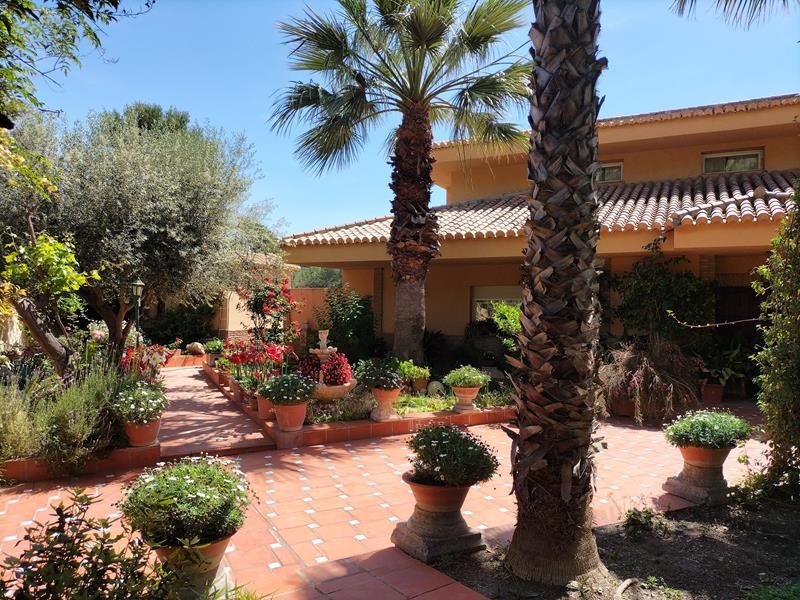 Villa in La Herradura, Almunecar, Spain 3 - 14517096