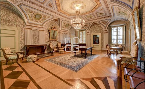 Villa in Historic Center, Lonato del Garda, Lombardy 1