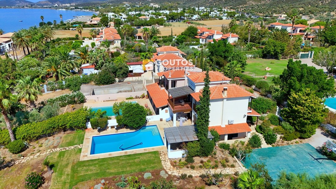Villa in Koinotita Thermisias, Ermioni, Greece 2 - 14517044