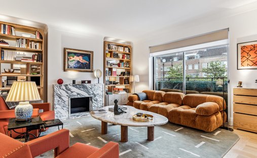 Apartment in Hyde Park, Westminster, England 1