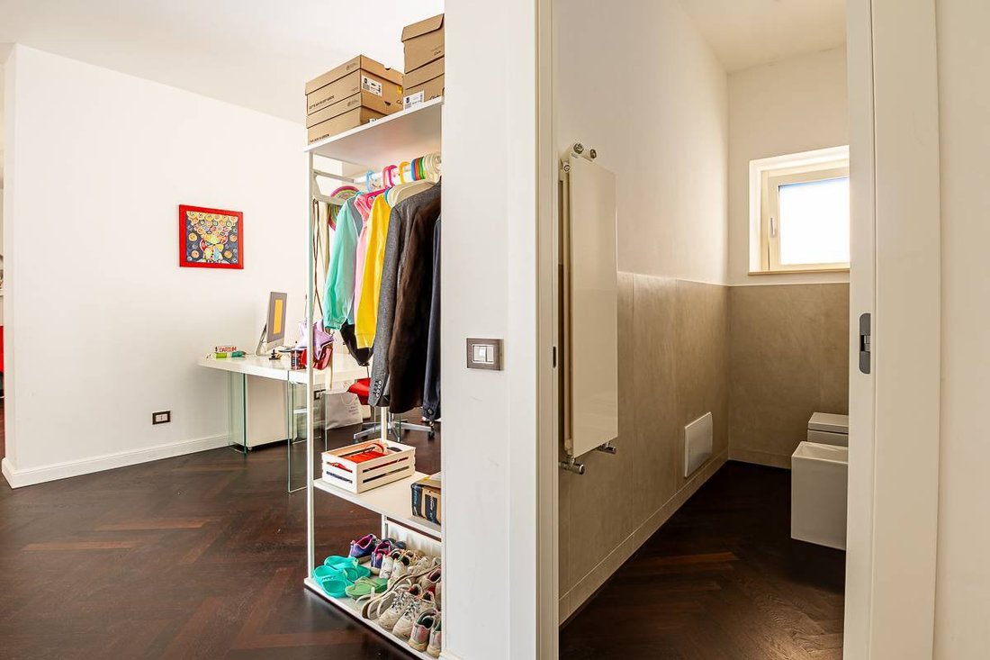 Apartment in Center, Salerno, Campania 4 - 14516133