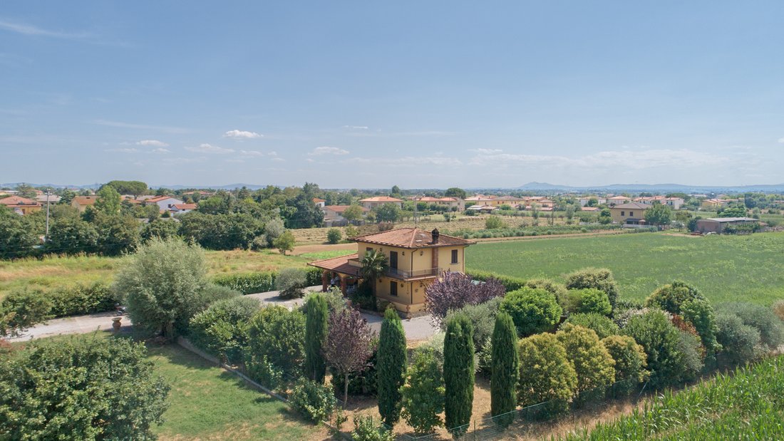 Country House in Center, Cortona, Tuscany 1 - 13552880