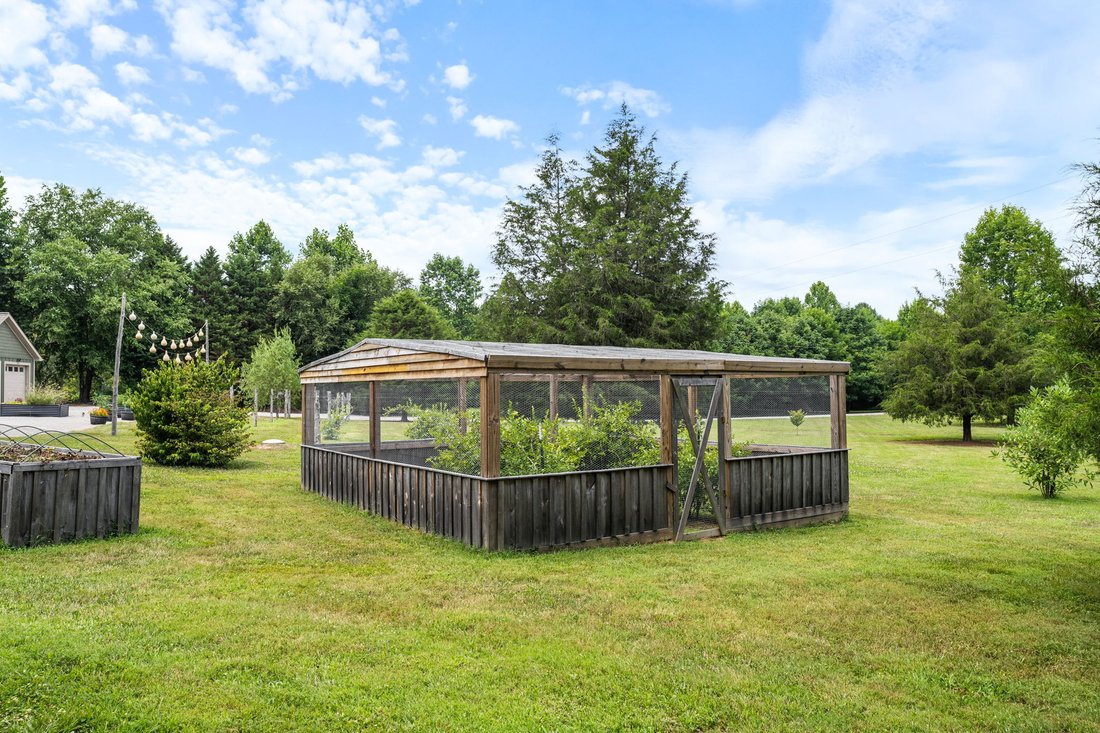 House in Grider, Kentucky, United States 4 - 14517389