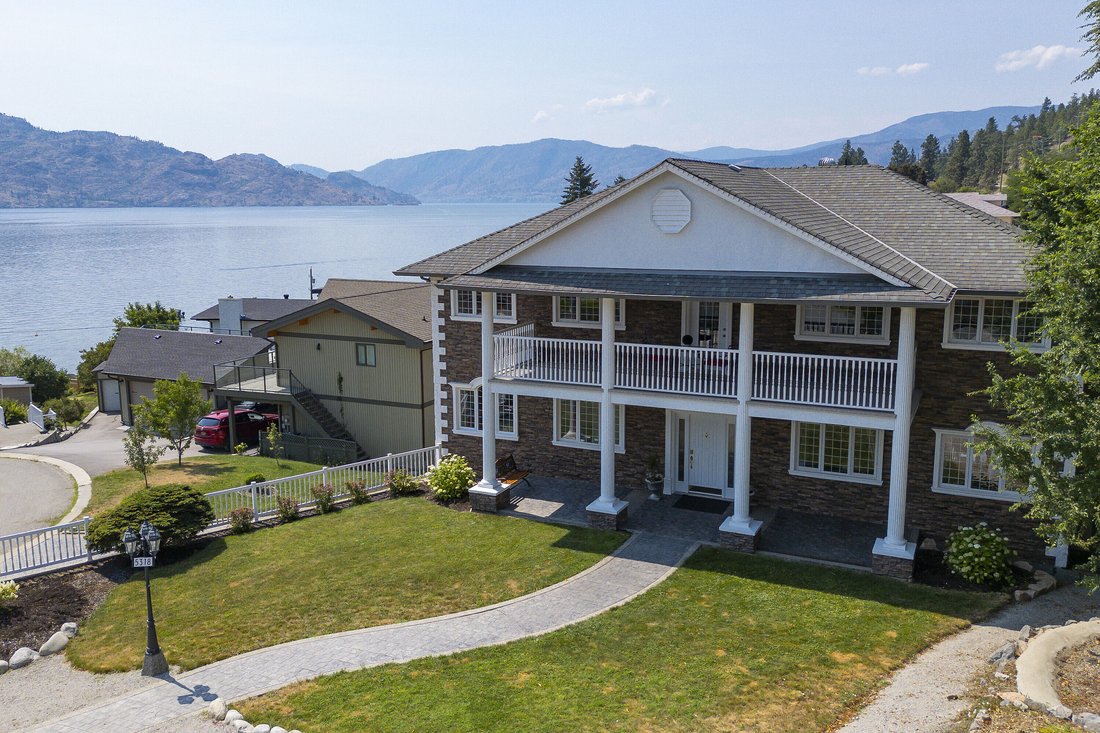 House in Peachland, British Columbia, Canada 1 - 14517154