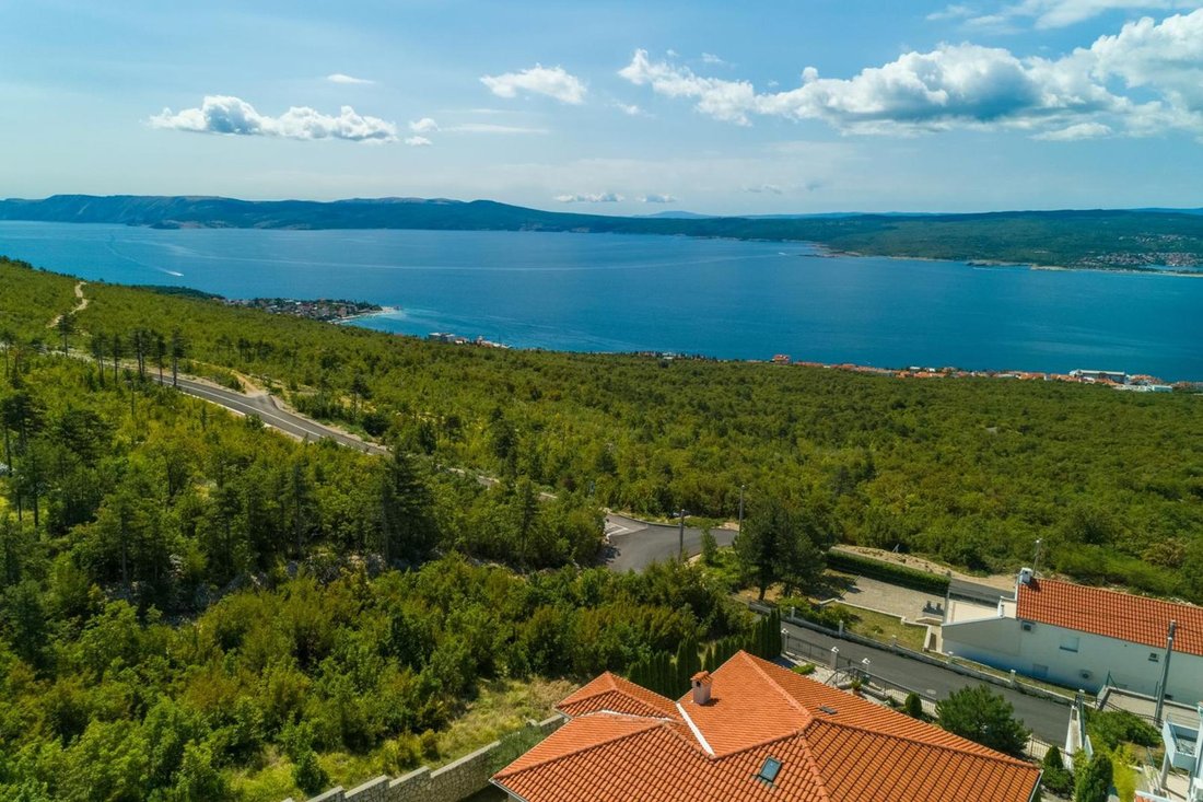 Villa in Grad Crikvenica, Primorje-Gorski Kotar County, Croatia 3 - 14520394