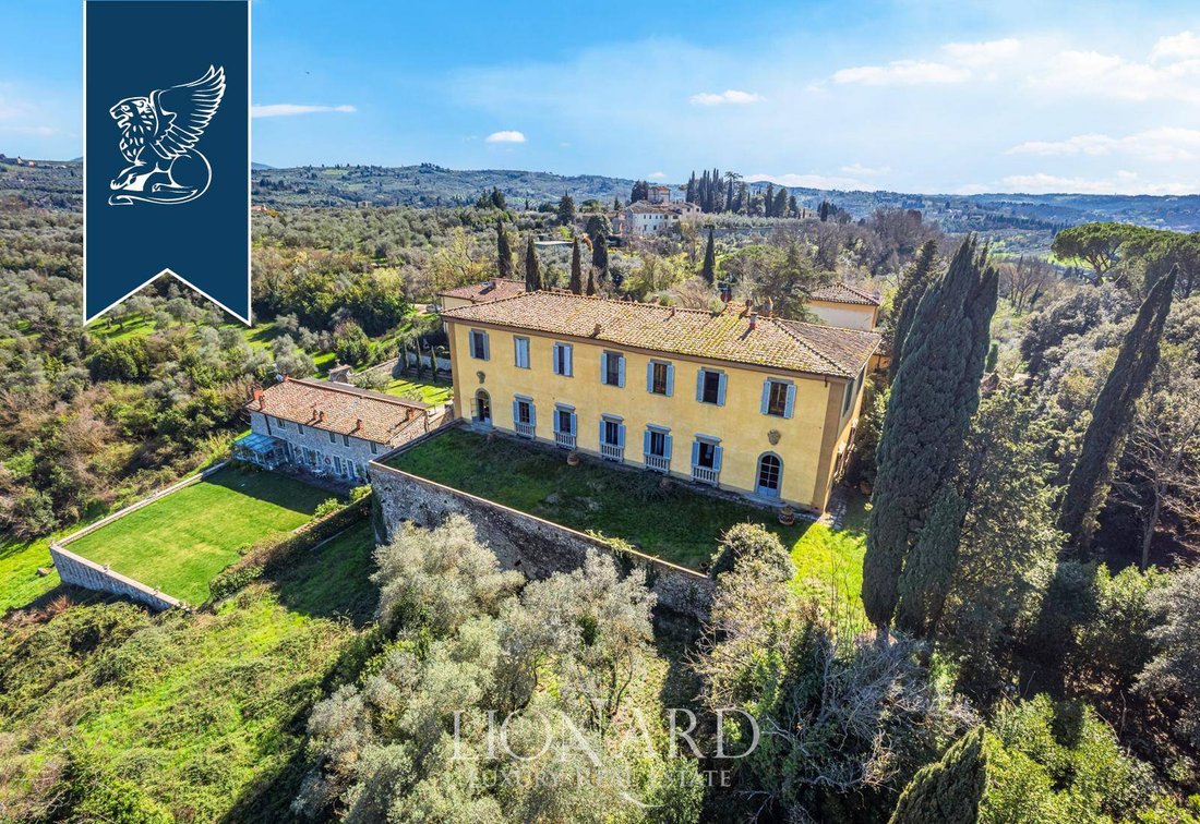 Villa en Florence, Toscana, Italia 2 - 14519623