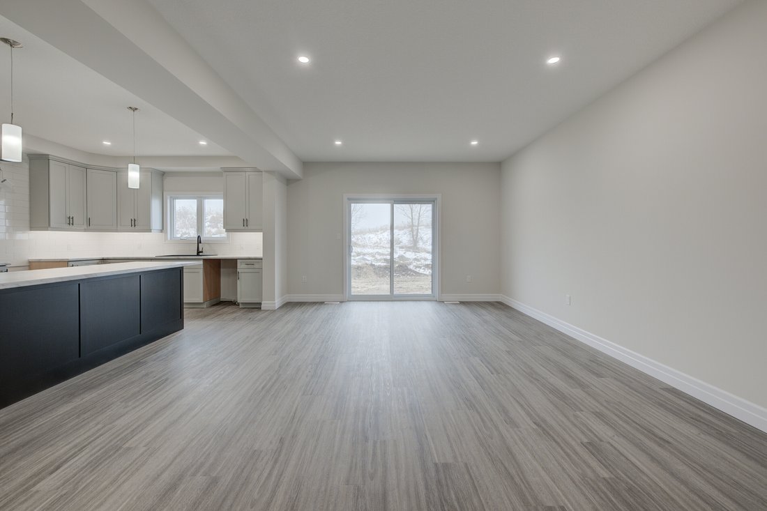 Two Story Listowel Townhouse In Listowel, Ontario, Canada For Sale