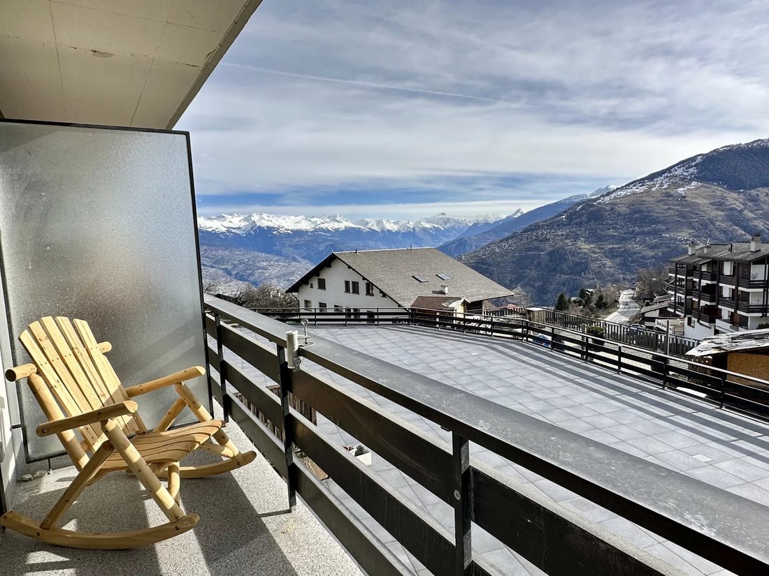 Charming 3 Room Apartment In Haute Nendaz, Valais, Switzerland For Sale