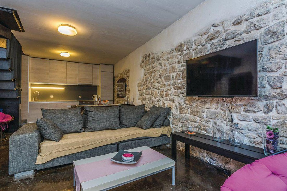 Villa in Mjesni odbor Poluotok, Zadar, Zadar County 4 - 12673852